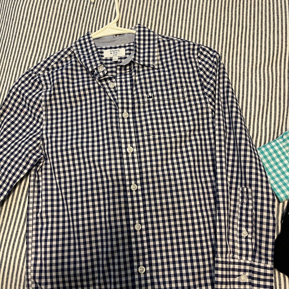 Nice boys button downs - Picture 3 of 4